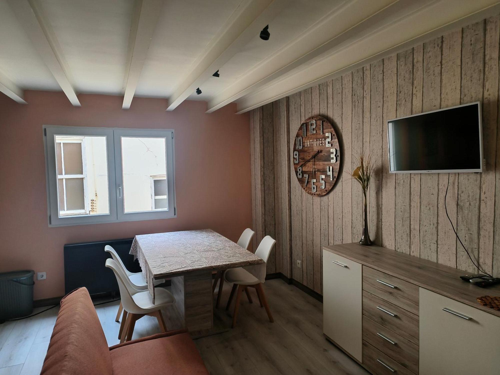 Apartment White House Burgos